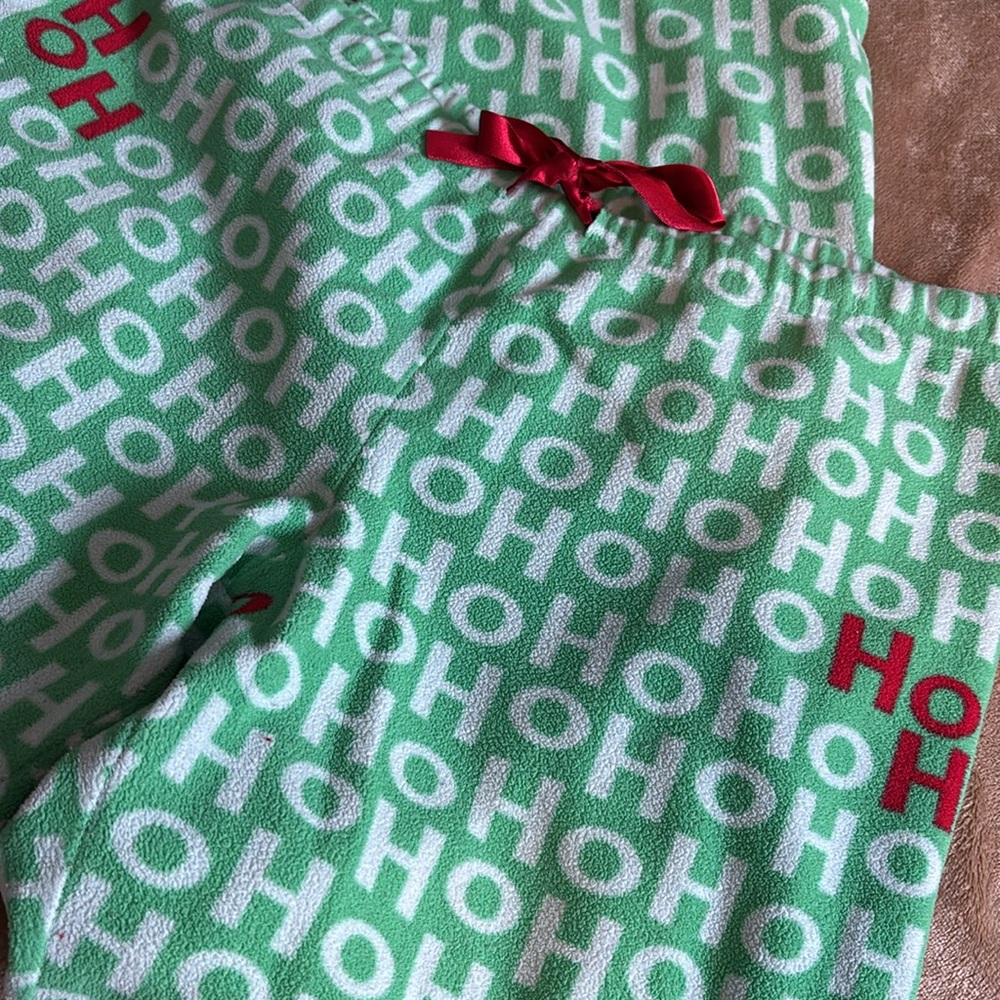 Old Navy Christmas Fleece Pajama Pants HoHoHo - Picture 2 of 4
